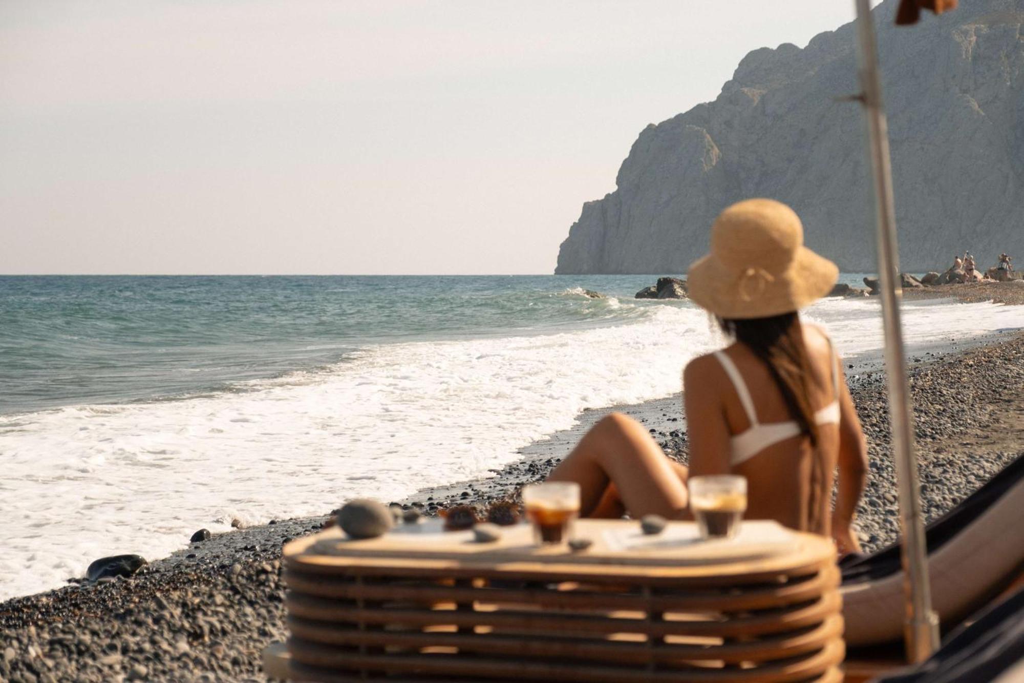 Radisson Blu Zaffron Resort, Santorini (Adults Only) Kamári 외부 사진